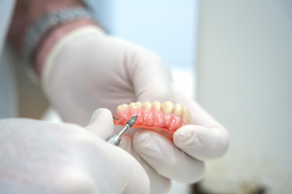Dentures to replace missing teeth on sunshine coast