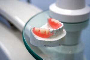 Read more about the article Do I need partial dentures for back teeth?