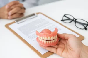 Read more about the article Questions to ask before getting dentures